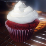 red-velvet-dream-cupcake