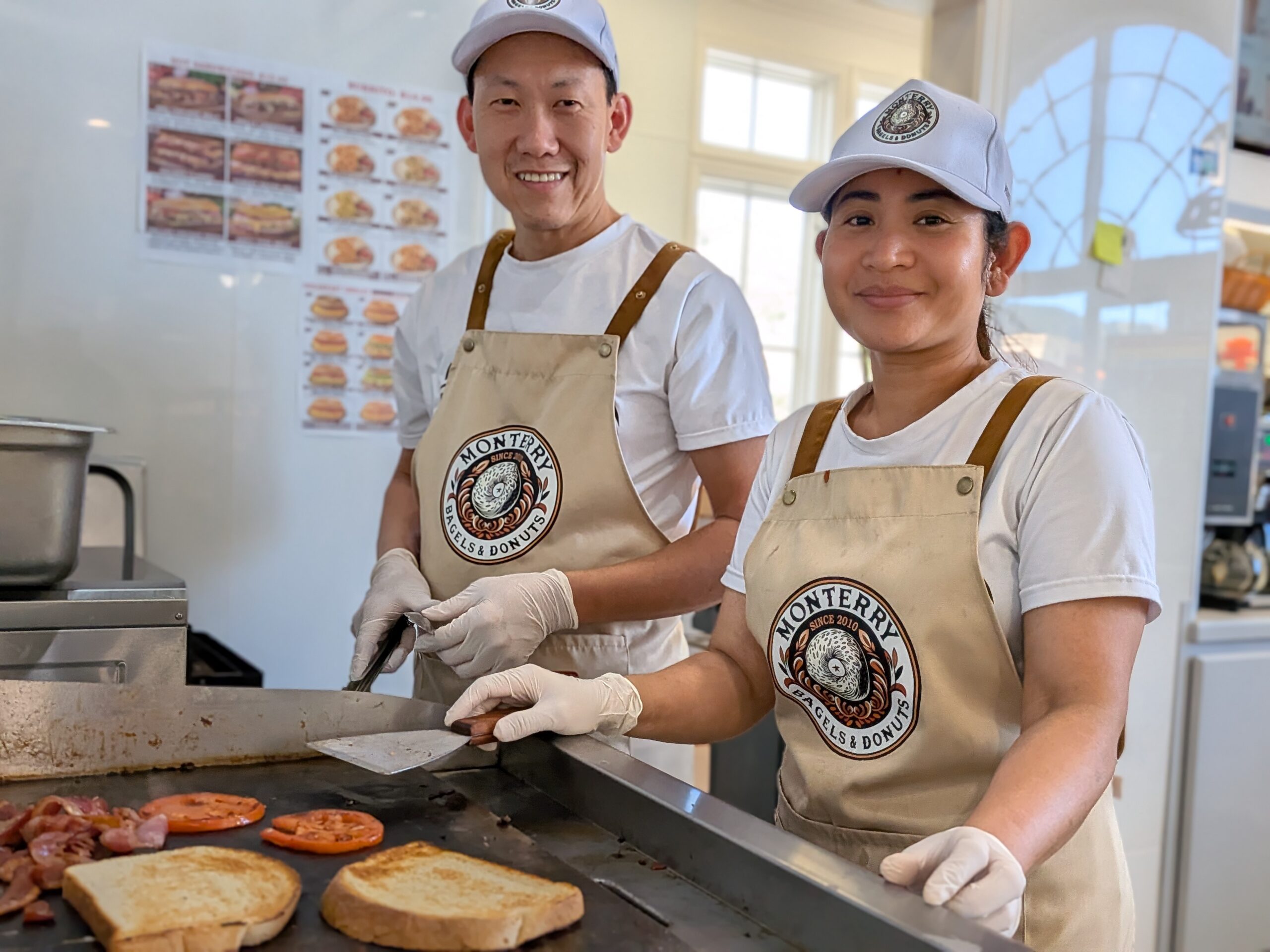6 Reasons to Dig New Monterry Bagels & Donuts