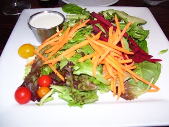 Mixed_Green_Salad_with_Blue_Cheese_Dressing